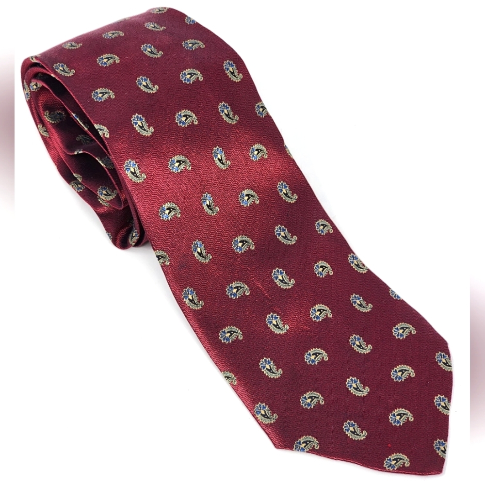 Chanel Tie